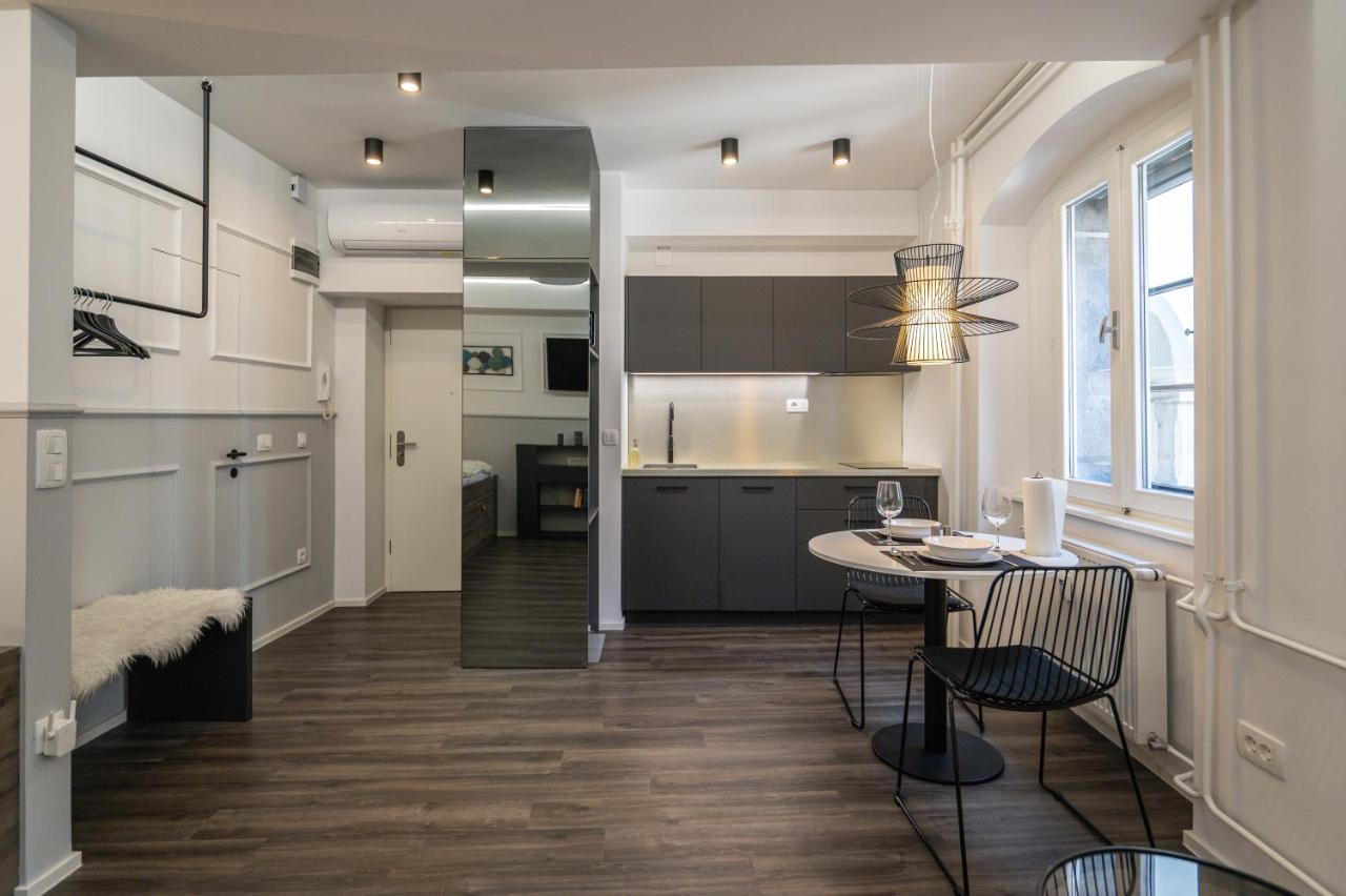 Strict City Apartments Lublana Zewnętrze zdjęcie