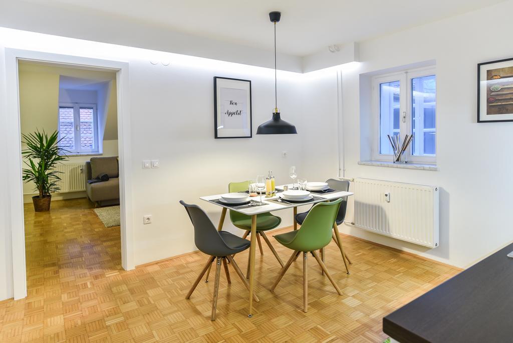 Strict City Apartments Lublana Zewnętrze zdjęcie